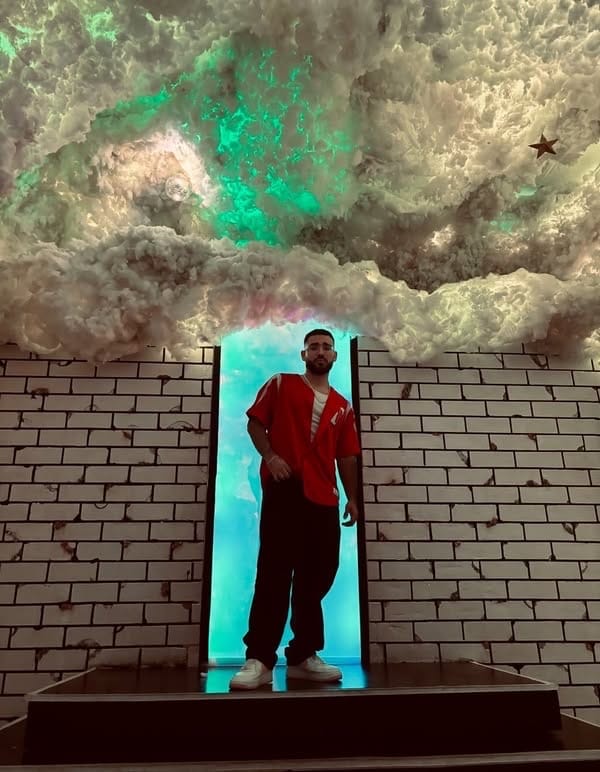 Azielo Is Redefining Reggaeton with Emotion, Grit, and Cultural Power